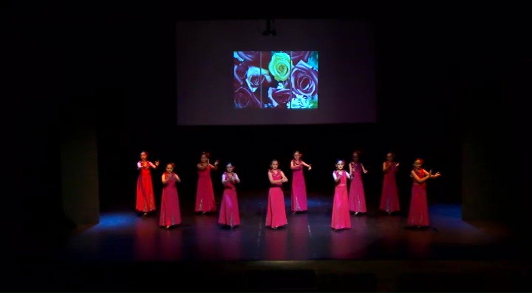 Fin de curso de la escuela municipal de danza española